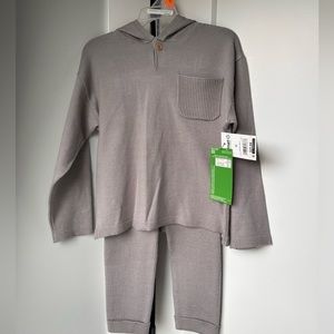 NWT modern moments unisex soft knit 2-piece outfit